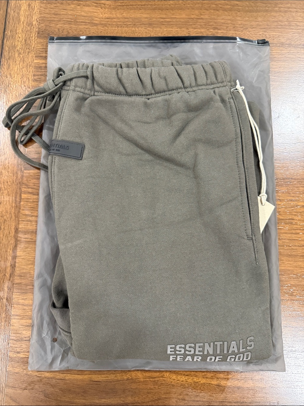 Fear of god essentials off black pants